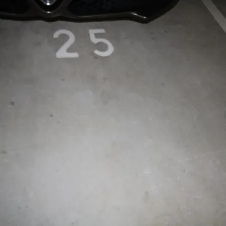 Les Erables Avec Les Cles De Jean De Luz